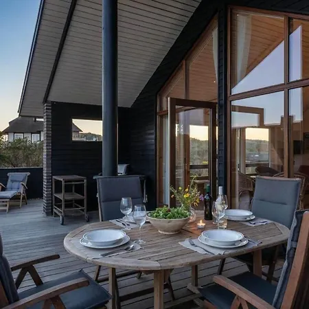 Ve239-vejers-strand-snerlevej-5 * Vejers Strand